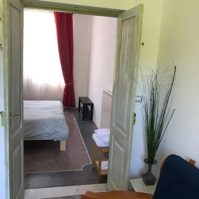 Letto o letti in una camera di MAISON44 Guesthouse Bar Bistrot