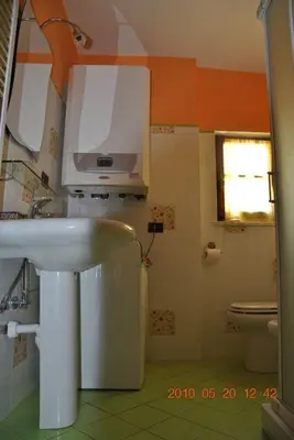 Cucina o angolo cottura di B&B La vecchia quercia Home Restaurant