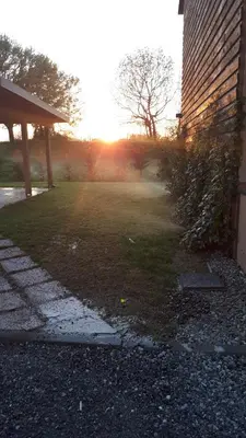 Alba o tramonto visti dall'interno dell'appartamento o dai dintorni