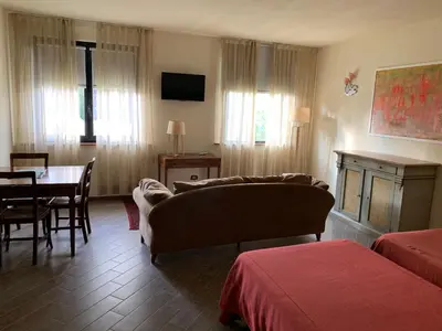 TV o dispositivi per l'intrattenimento presso Hotel Il Casale Verde Resort