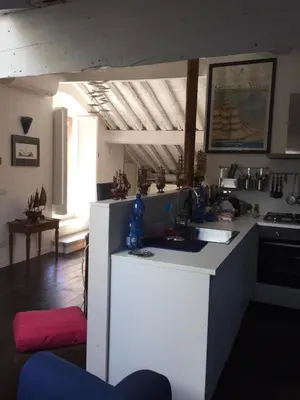 Cucina o angolo cottura di La Trabacca, attico nel pieno centro di Levanto
