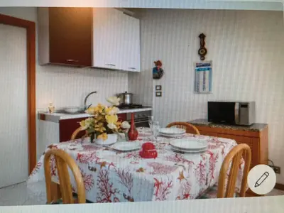 Cucina o angolo cottura di RIVA: TRA 5 TERRE E PORTOFINO