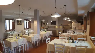 Ristorante o altro punto ristoro di Ostello Molino Di Basso