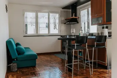 Cucina o angolo cottura di La Vivagna - Casa vista mare tra gli ulivi