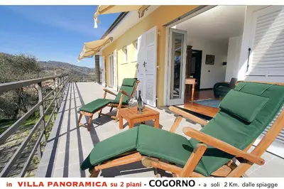 Balcone o terrazza di Villa tra gli ulivi - bellissima vista panoramica