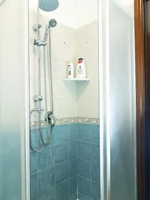 Bagno di Guest Holiday Filangieri 1