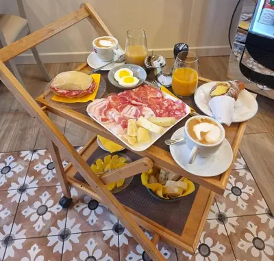 Cibo presso l'affittacamere o nelle vicinanze