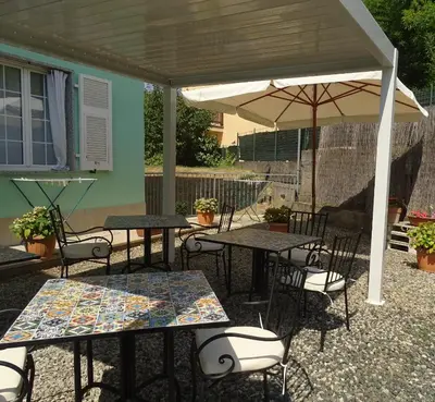 Patio o area all'aperto di Archi Di Sole