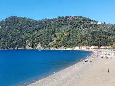 Paesaggio naturale nelle vicinanze della casa vacanze