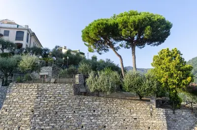 Giardino di JOIVY Spectacular Sea View Apt for 5 with Terrace