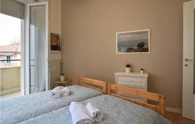 Letto o letti in una camera di 2 Bedroom Lovely Apartment In Chiavari