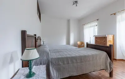 Letto o letti in una camera di Cozy Home In Nicciano