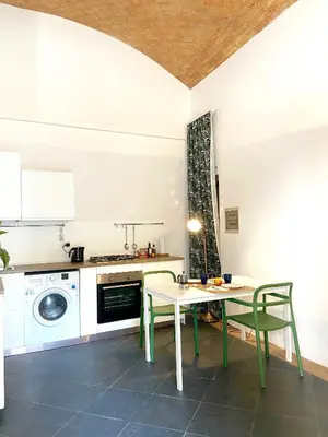 Cucina o angolo cottura di The Jungle Apartment