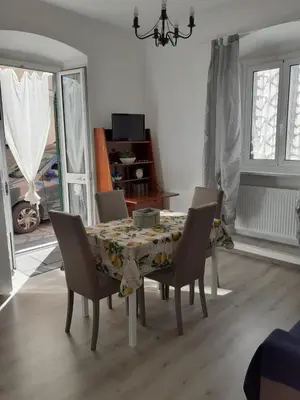 Area soggiorno di Tigullio Vacations - Flavia beach apartment