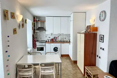 Cucina o angolo cottura di Framura, Ampio appartamento con terrazzo vista mare