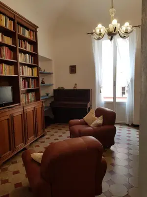 Area soggiorno di Norina's House