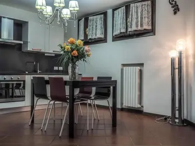 Cucina o angolo cottura di VILLA ISELLA