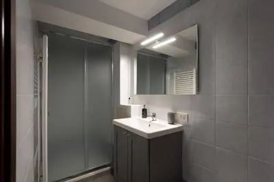 Bagno di Rua Freda Apartments