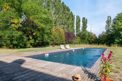 Piscina di GuestHost - Splendido apt con piscina e parking a Colorno o nelle vicinanze