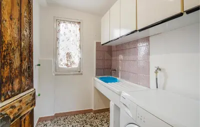 Cucina o angolo cottura di Beautiful Home In Borzonasca With Wifi