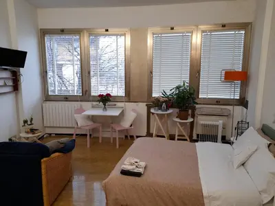TV o dispositivi per l'intrattenimento presso Appartamento luminoso Crema - parcheggio gratis