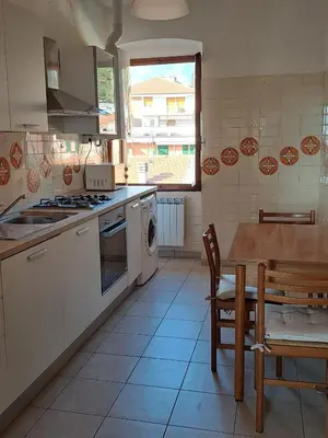 Cucina o angolo cottura di Un camino in Riva al mare