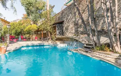 Piscina di Tulipano o nelle vicinanze