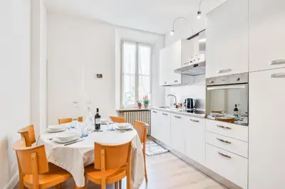Cucina o angolo cottura di AriediParma Appartamenti