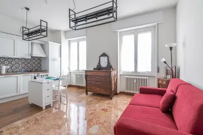 Cucina o angolo cottura di CITY CENTER - LUIGI&CAROLINA APARTMENTS - by Host4U