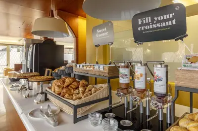 Cibo presso l'hotel o nelle vicinanze