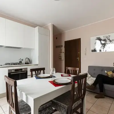 Jolie Maison - Smart Holiday