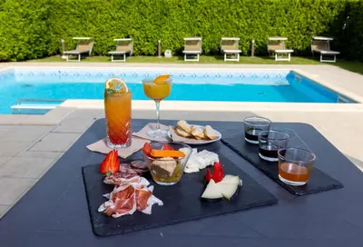 Cibo presso l'hotel o nelle vicinanze