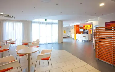 Cucina o angolo cottura di Holiday Inn Express Reggio Emilia by IHG