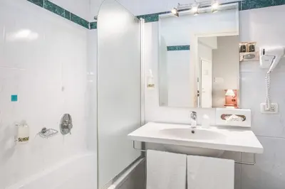 Bagno di Hotel Impero