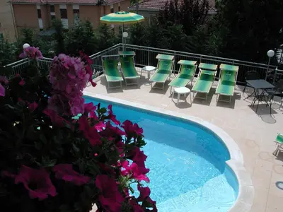 Piscina di Hotel Garden Ristorante o nelle vicinanze