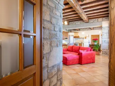 Area soggiorno di Apartment Il Girasole by Interhome