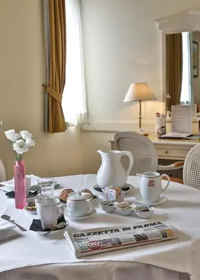 Set per la preparazione di tè e caffè presso Hotel San Marco & Formula Club