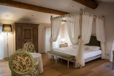 Letto o letti in una camera di Hotel Villa Nabila