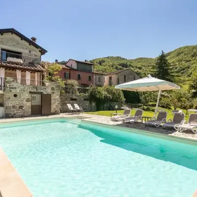 Villa with private pool Fivizzano 9 by VacaVilla