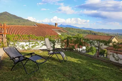 Paesaggio naturale nelle vicinanze della casa vacanze