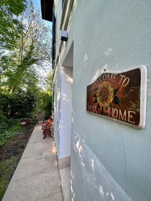 Certificato, attestato, insegna o altro documento esposto da Villa San Cataldo