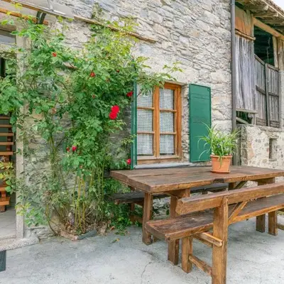 Amazing Home In Loco Di Rovegno
