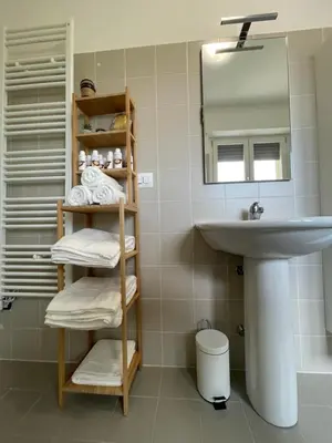 Bagno di Appartamento Iris