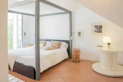 Letto o letti in una camera di AGAVE - Villa Luisa, Pace e Relax a 2 passi dal mare