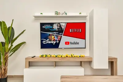 TV o dispositivi per l'intrattenimento presso [LA SPEZIA] - New Home With Netflix & Free Parking