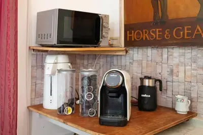 Set per la preparazione di tè e caffè presso Vecchio Mulino Rosa