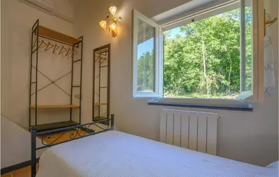 Letto o letti in una camera di Beautiful Home In Framura With Wifi