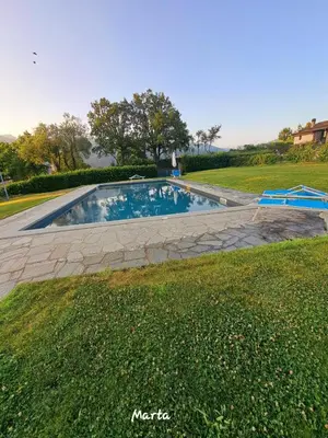 Piscina di Villa Costanza o nelle vicinanze