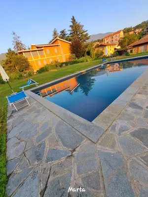 Piscina di Villa Costanza o nelle vicinanze