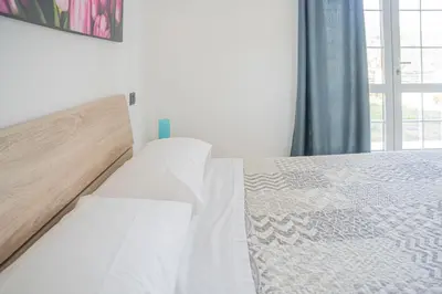 Letto o letti in una camera di 065 - VILLA LETIZIA, Elegante 2 PISCINA e Natura, 10 minuti da MARE e SPIAGGIE